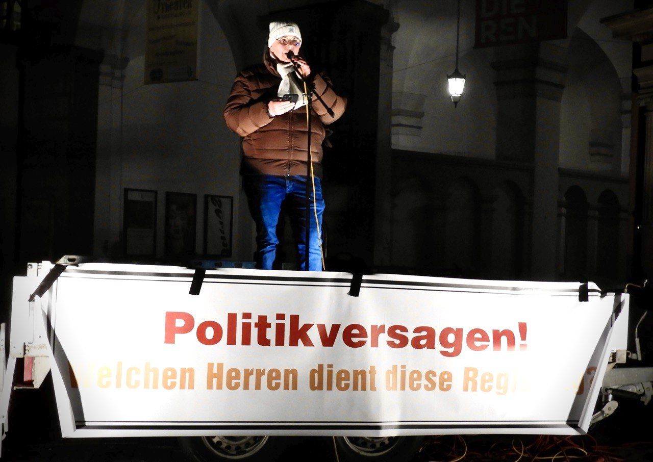 24. Februar 2023. Wie viele Kugeln stoppen einen Krieg?