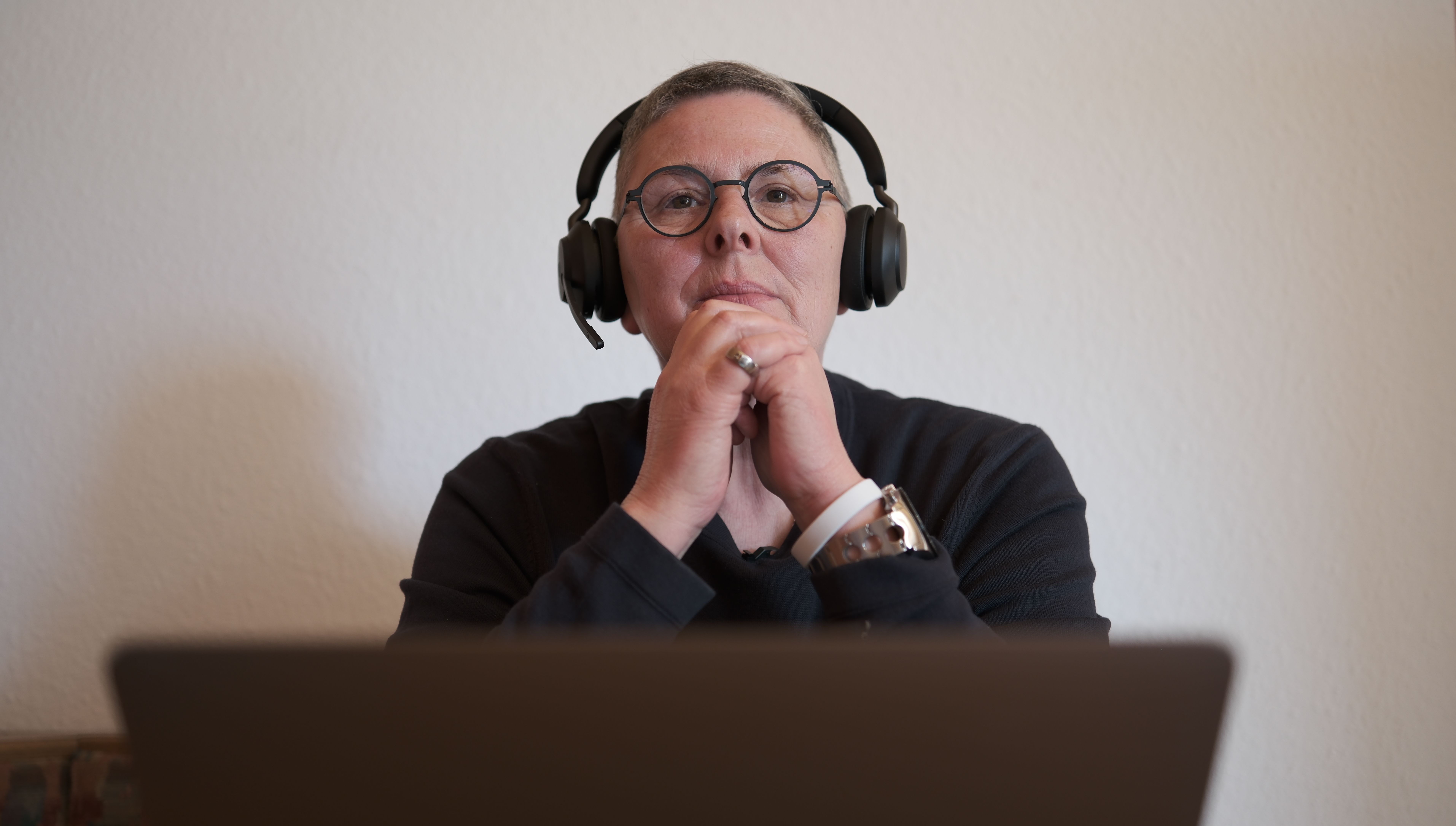 Humor ist, wenn man trotzdem lacht: Stef Manzini spricht mit "Greta".