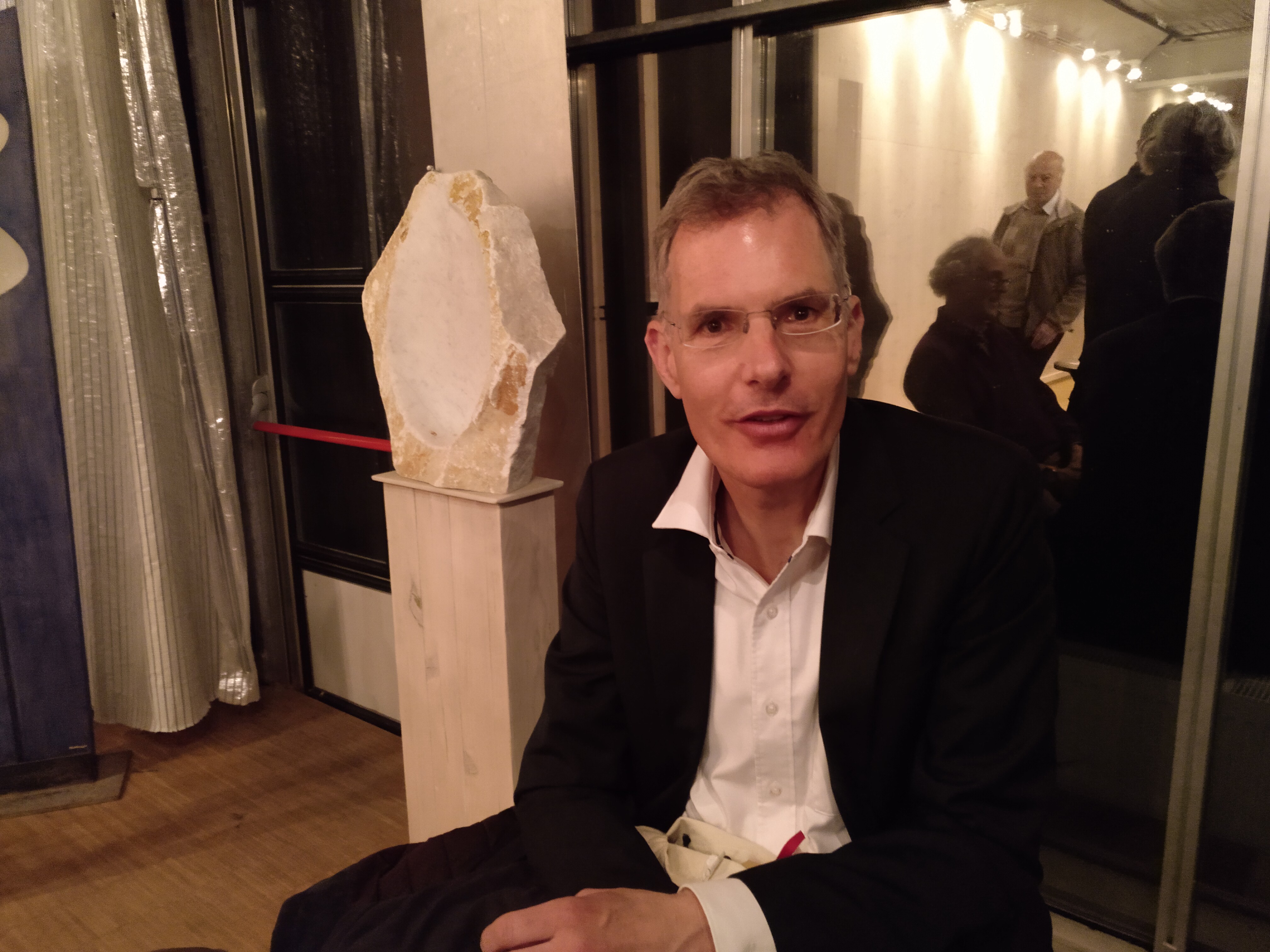 Man kann der Wissenschaft nicht folgen, nur einer Religion.