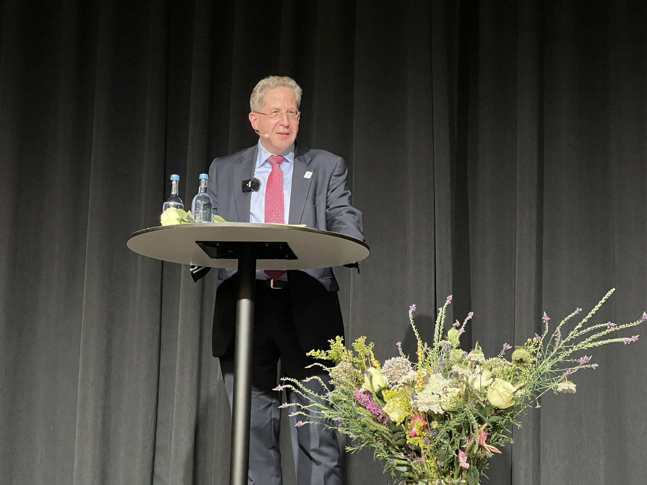 Hans-Georg Maaßen: „Deutschland muss wieder auf seine Füße gestellt werden!“