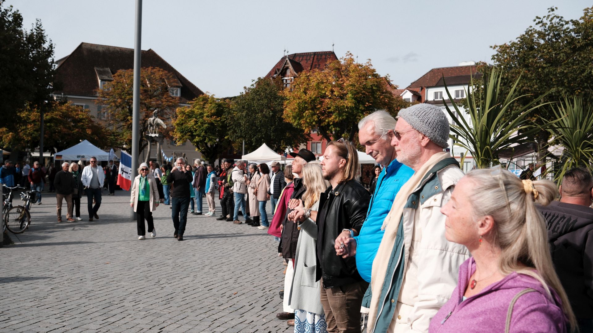 "Gebt dem Krieg bitte eine Absage!" Stephanie Mahl von der "Initiative Hambach24"