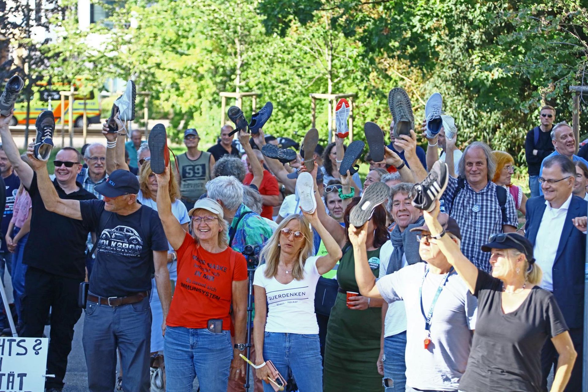Als Medienschelte den Stinkeschuh vor dem SWR.