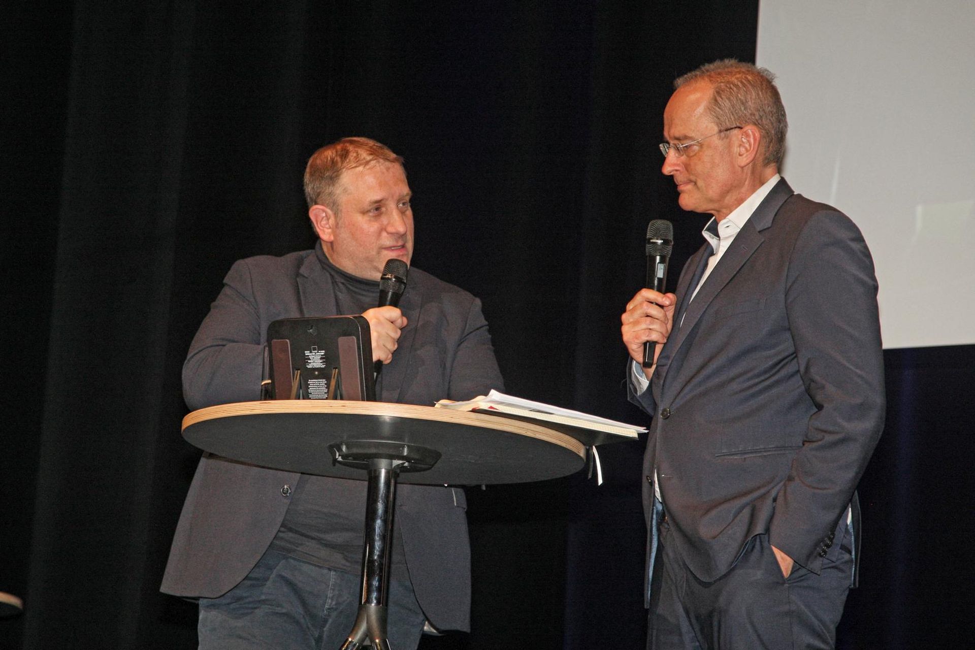 Rechtsanwalt Philipp Kruse zur WHO: Informiert. Engagiert. Ambitioniert.