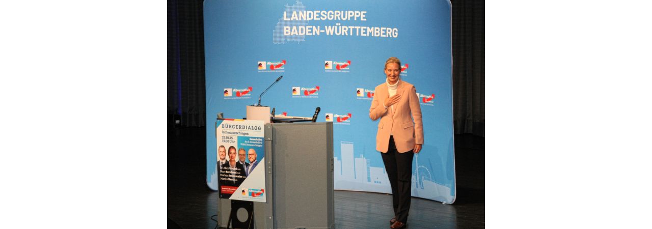 “Wir werden Stein für Stein dieses Land wieder aufbauen.” Dr. Alice Weidel in Donaueschingen.