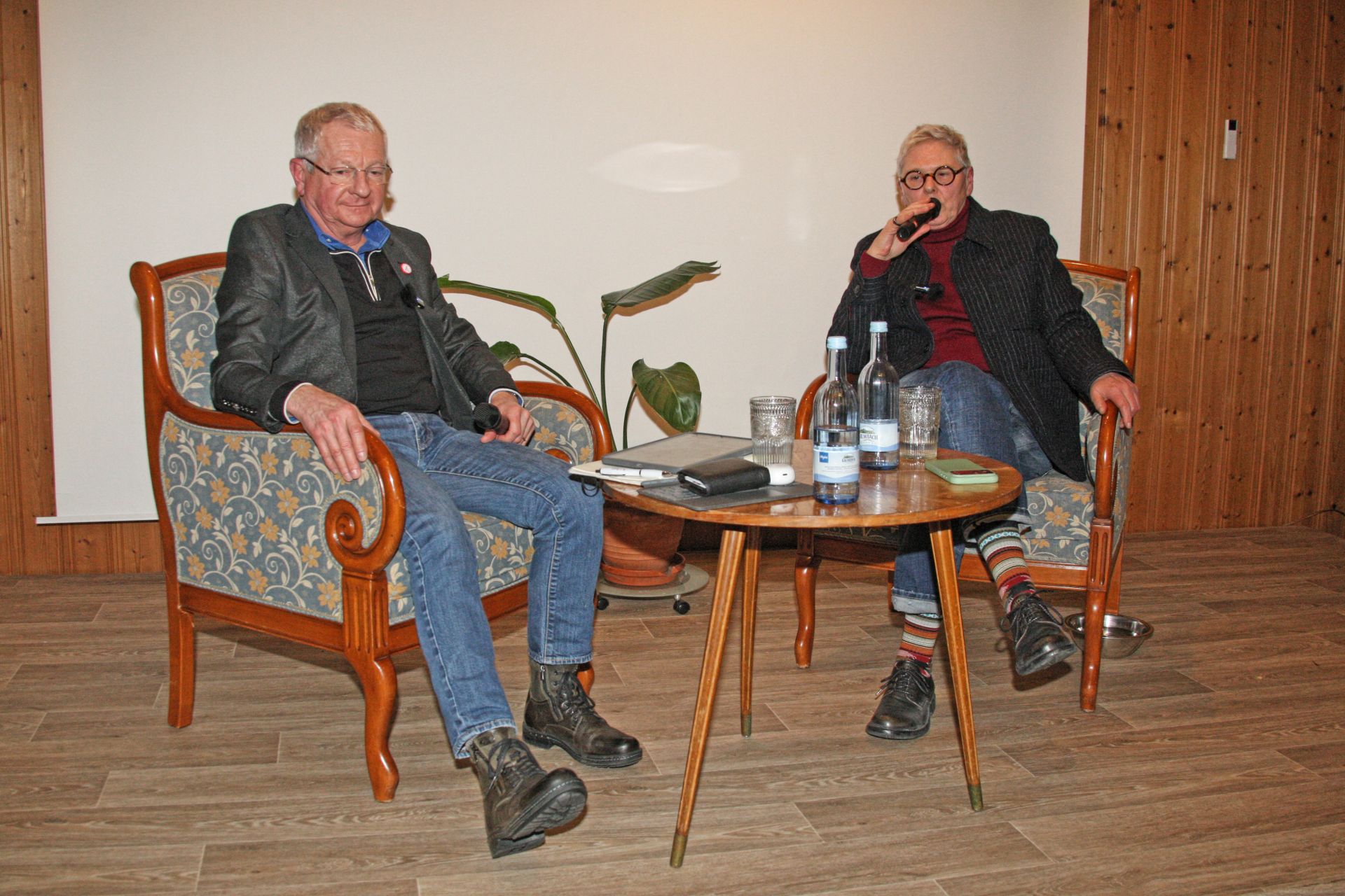 Wir brauchen einen Friedensverteidigungsminister! Stef Manzini in Wangen-Karsee.
